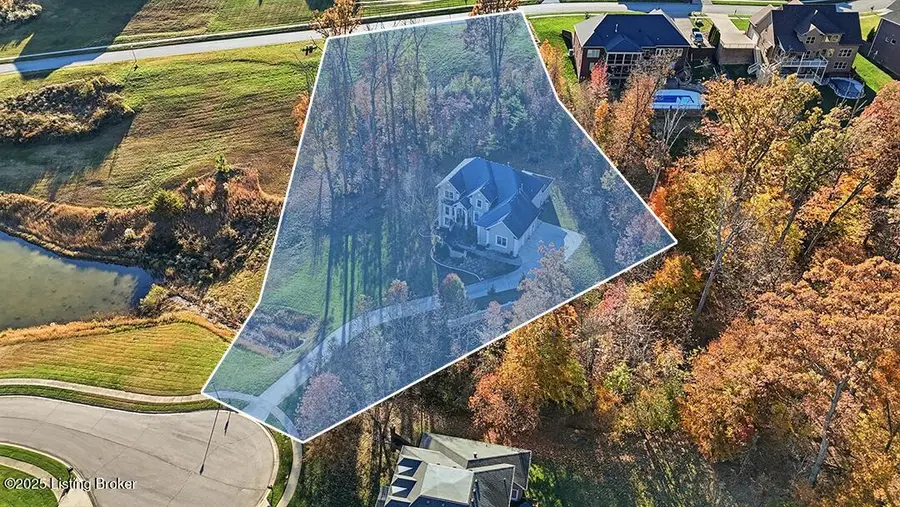 7700 Bella Woods Ct, Louisville, KY 40214 - Image #2