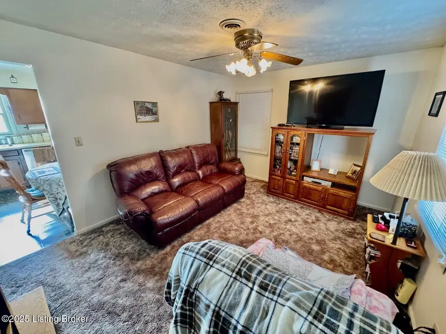 2755 Booker Rd, Springfield, KY 40069 - Image #3