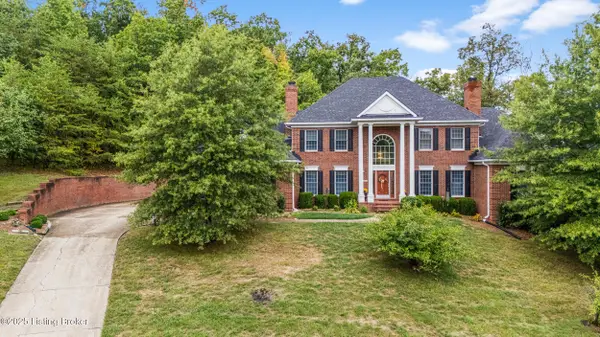 1817 Grand Ridge Rd, Louisville, KY 40214