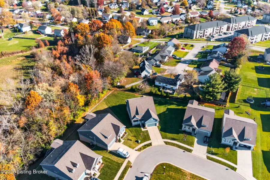 812 Snead Ct, Simpsonville, KY 40067 - Image #3