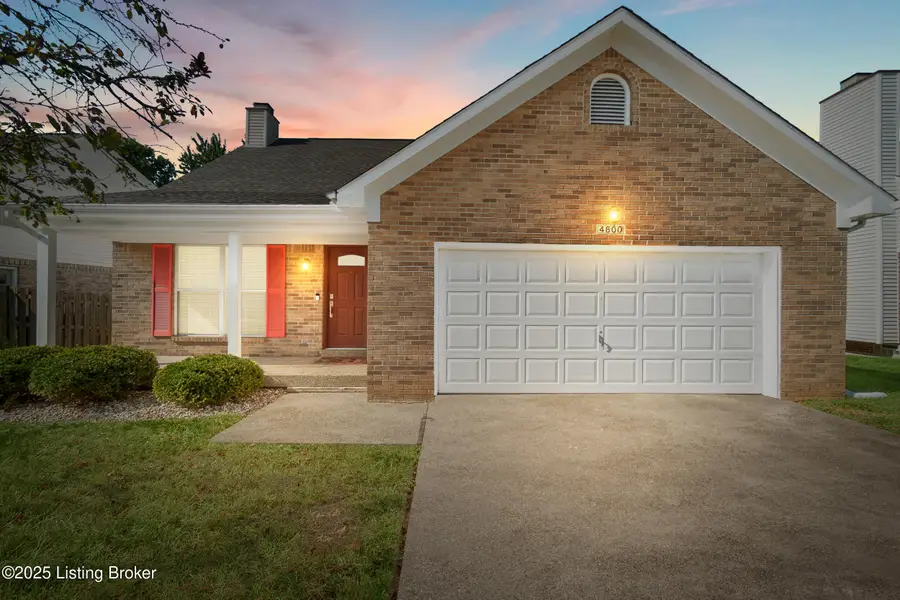 4800 Wooded Oak Cir, Louisville, KY 40245 - Image #2