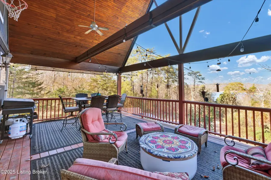 1021 Lochober Rd, Leitchfield, KY 42754 - Image #2