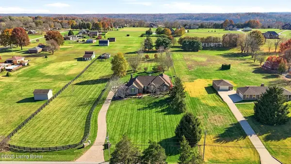 7403 Broad Run Rd, Louisville, KY 40291