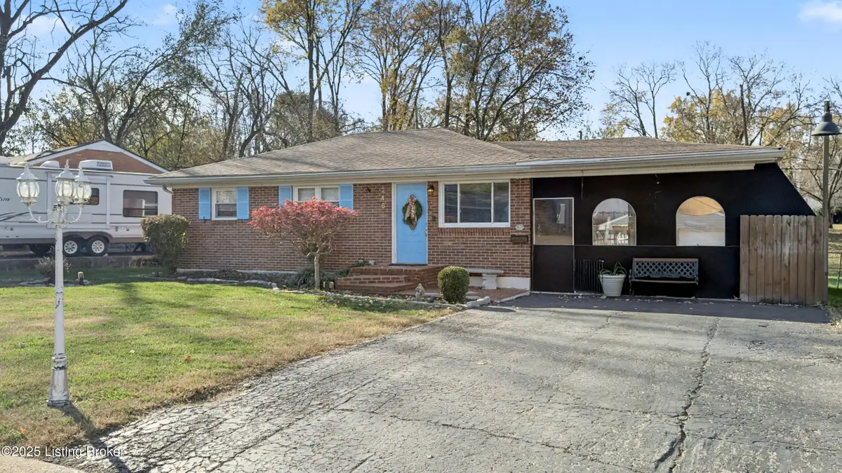 246 Derby Ave, Louisville, KY 40218 - Image #1