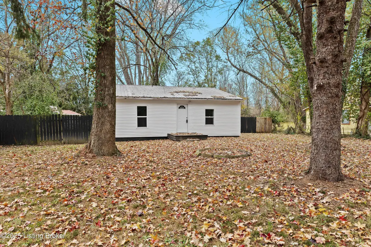 7705 Fraziertown Rd, Pewee Valley, KY 40056 - Image #1