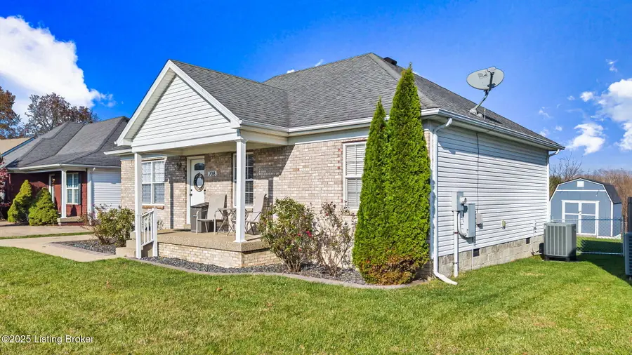708 Tecumseh Dr, Shepherdsville, KY 40165 - Image #3