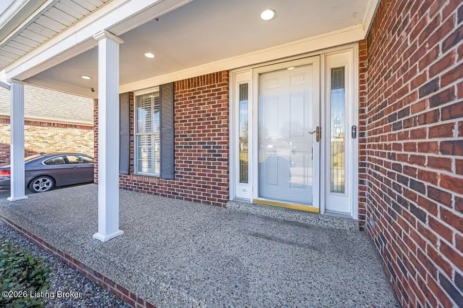 6404 Faris Way, Louisville, KY 40272 - Image #2