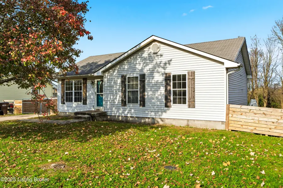 83 Danny Ln, Campbellsburg, KY 40011 - Image #3
