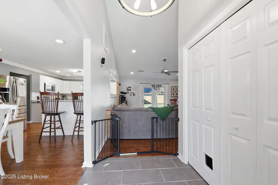 212 Gray Hawk Ct, Versailles, KY 40383 - Image #3