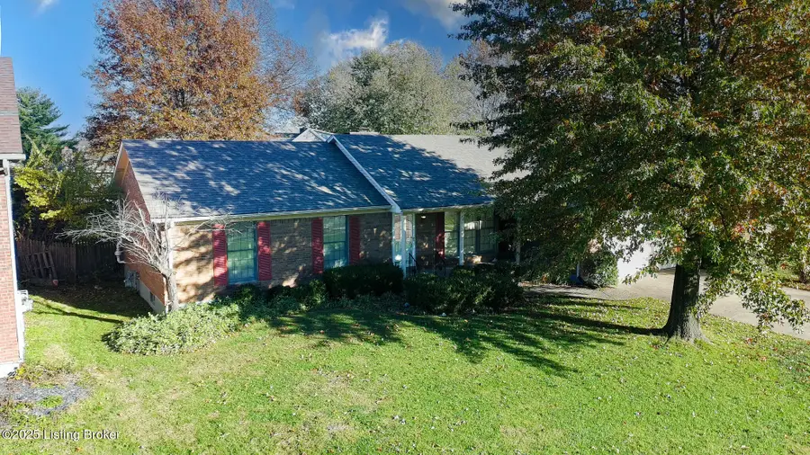 7209 N Old North Church Rd, Louisville, KY 40214 - Image #2