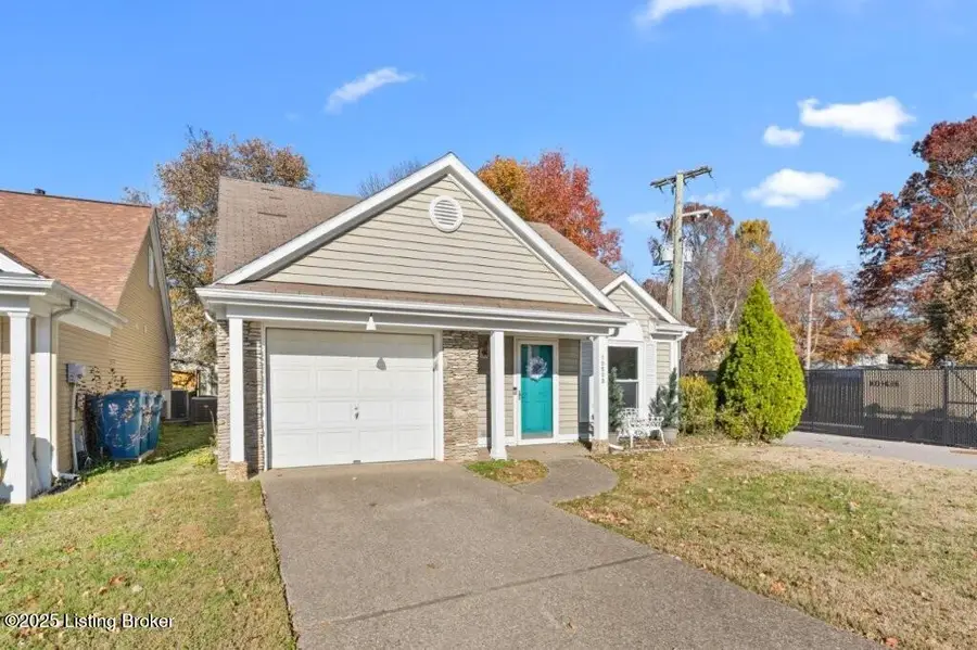 10503 Pointe Bay Blvd, Louisville, KY 40241 - Image #2