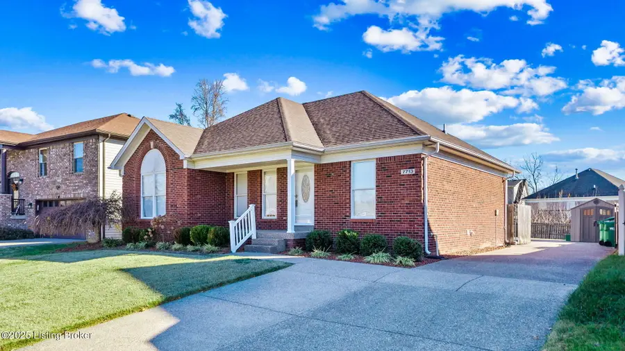 7713 Hepatica Dr, Louisville, KY 40258 - Image #2
