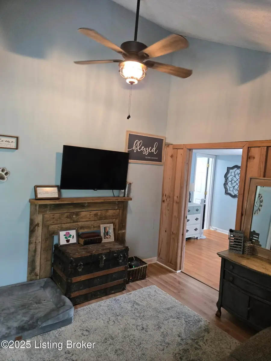 9883 S Hwy 333, Vine Grove, KY 40175 - Image #3