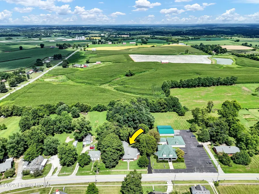 5688 Castle Hwy, Pleasureville, KY 40057 - Image #2