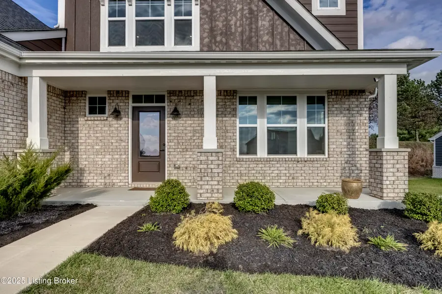 2202 Quail Ridge Dr, La Grange, KY 40031 - Image #3