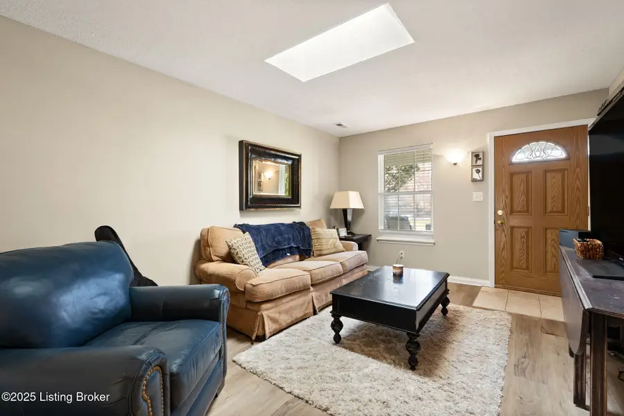 609 Malcolm Ave, Louisville, KY 40223 - Image #2