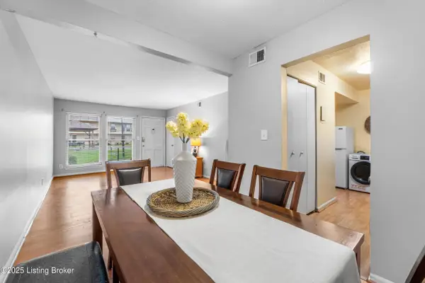 1970 Goldsmith Ln #A-4, Louisville, KY 40218