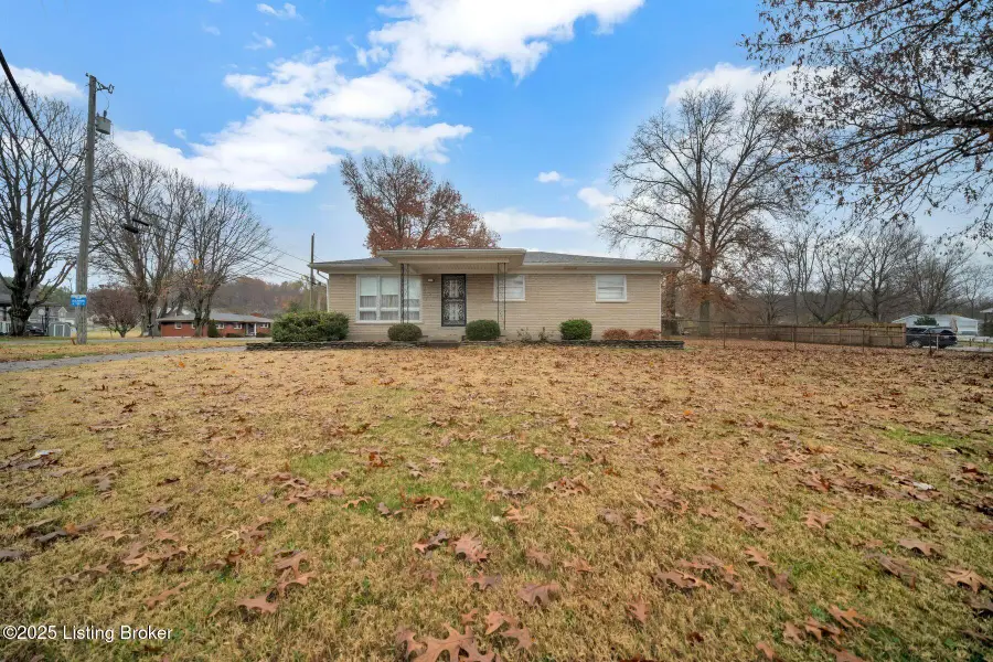 3311 Blanton Ln, Louisville, KY 40214 - Image #3