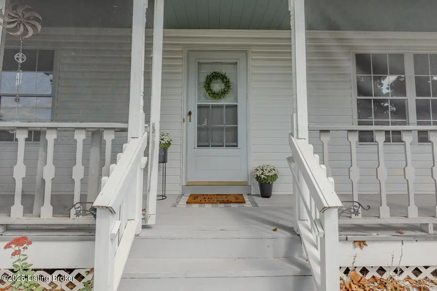 102 Larkspur Dr, Radcliff, KY 40160 - Image #2