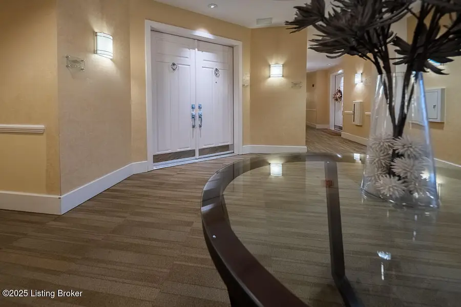 324 E Main St #229, Louisville, KY 40202 - Image #2