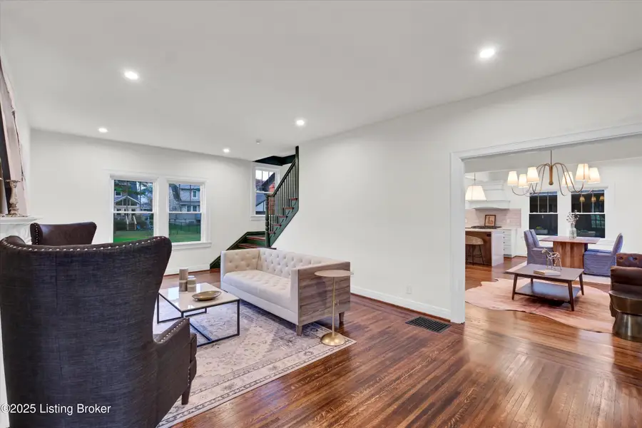 2436 Broadmeade Rd, Louisville, KY 40205 - Image #3