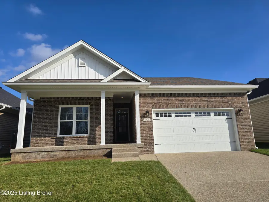 4425 Lochridge Pkwy, Jeffersontown, KY 40299 - Image #2