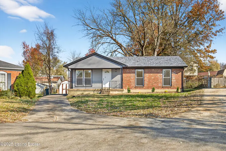 8001 Cloverport Ct, Louisville, KY 40228 - Image #2