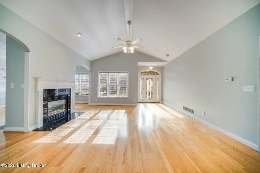 711 Savoy Rd, Louisville, KY 40223 - Image #2