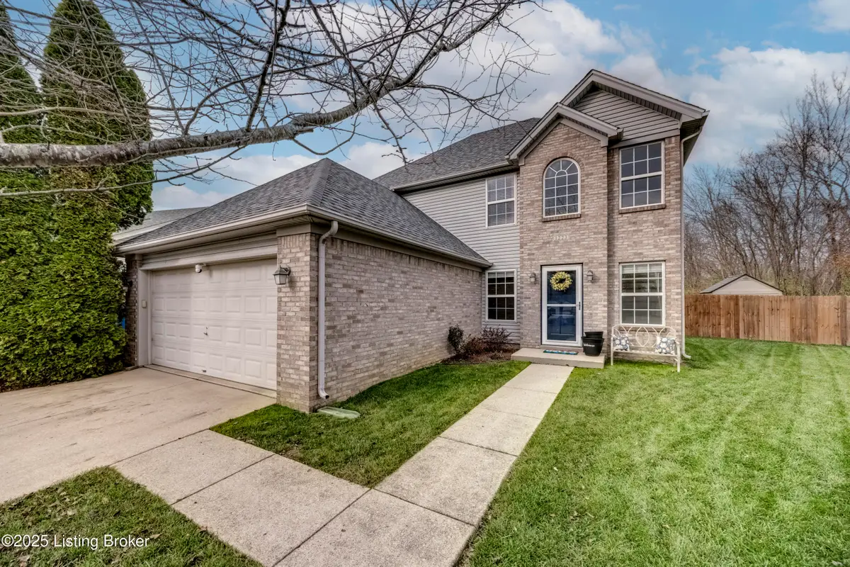 1223 Beckley Hills Ct, Louisville, KY 40245 - Image #1