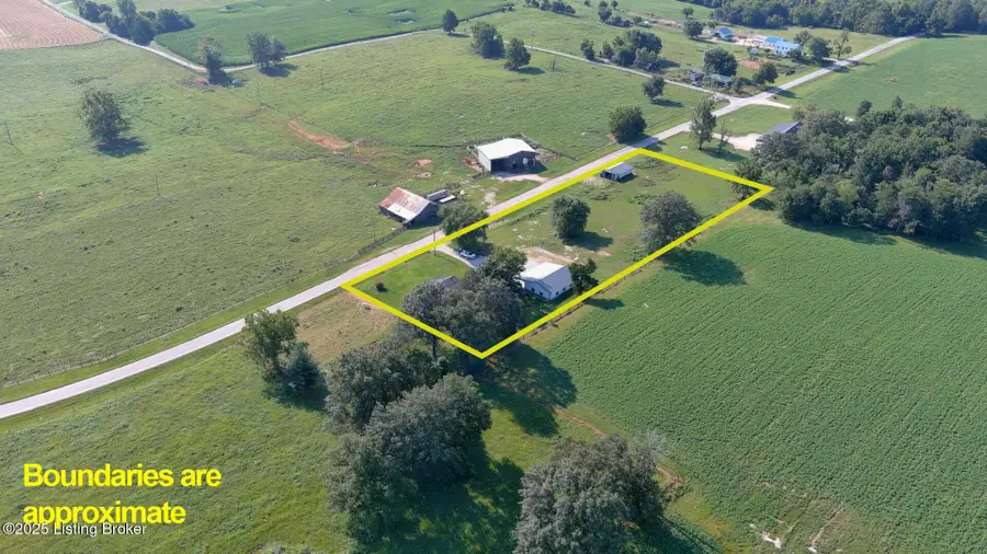 2425 Cave Hill Rd, Munfordville, KY 42765 - #3