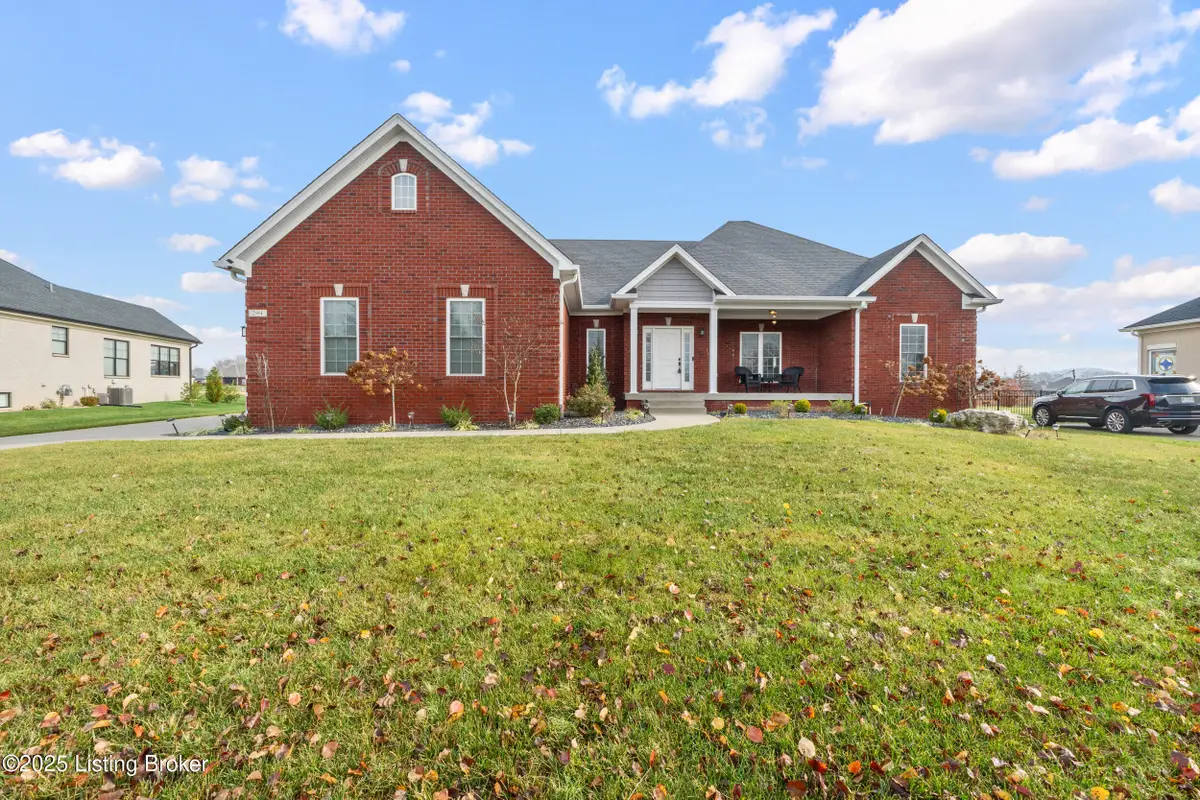 294 Heritage Hill Pkwy, Shepherdsville, KY 40165 - Image #1