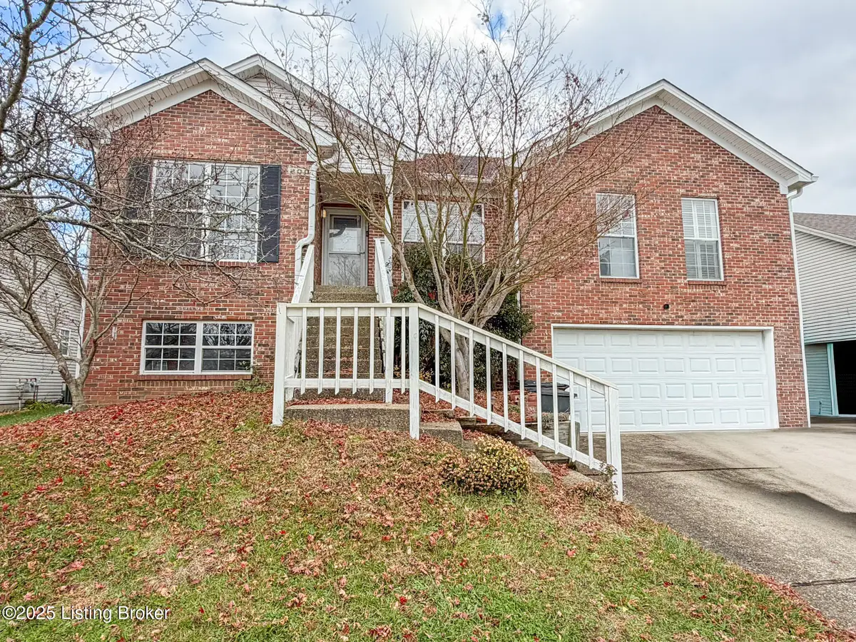200 Woodfield Cir, Shelbyville, KY 40065 - Image #1
