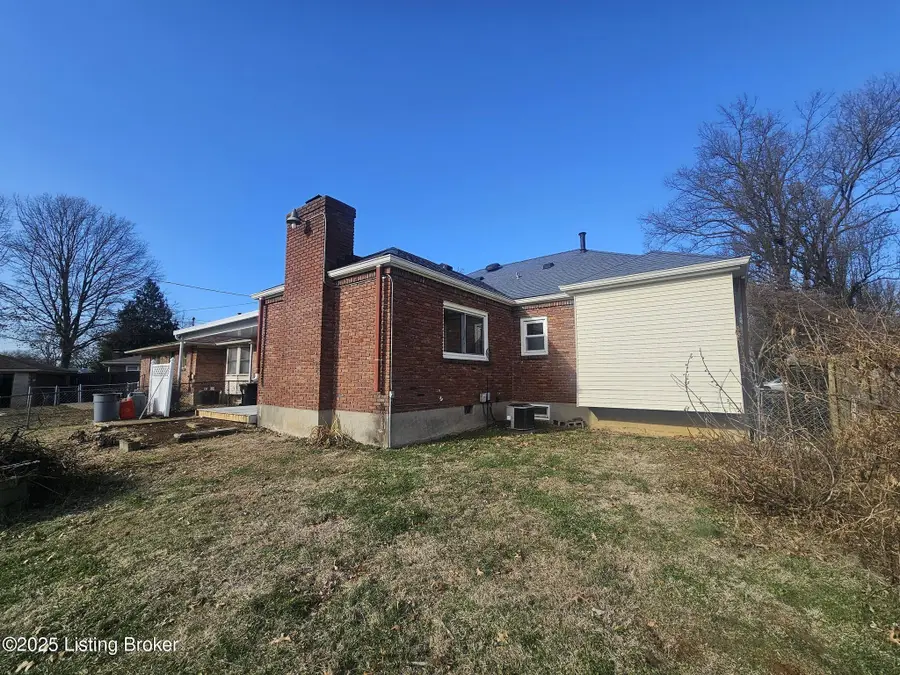 3128 Mylanta Pl, Louisville, KY 40220 - Image #3