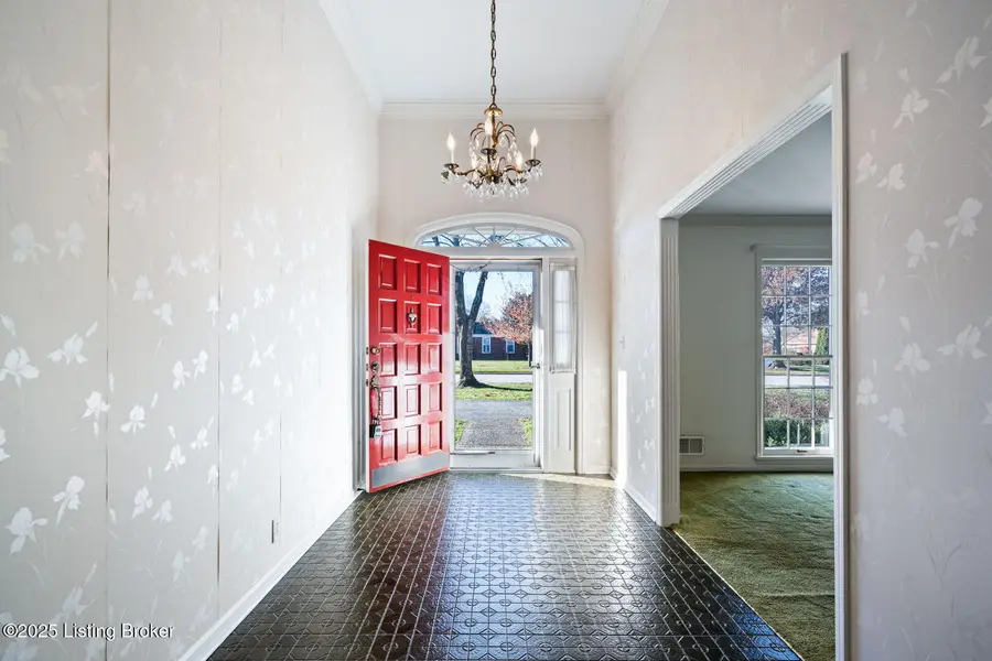 509 Nottingham Pkwy, Louisville, KY 40222 - Image #2