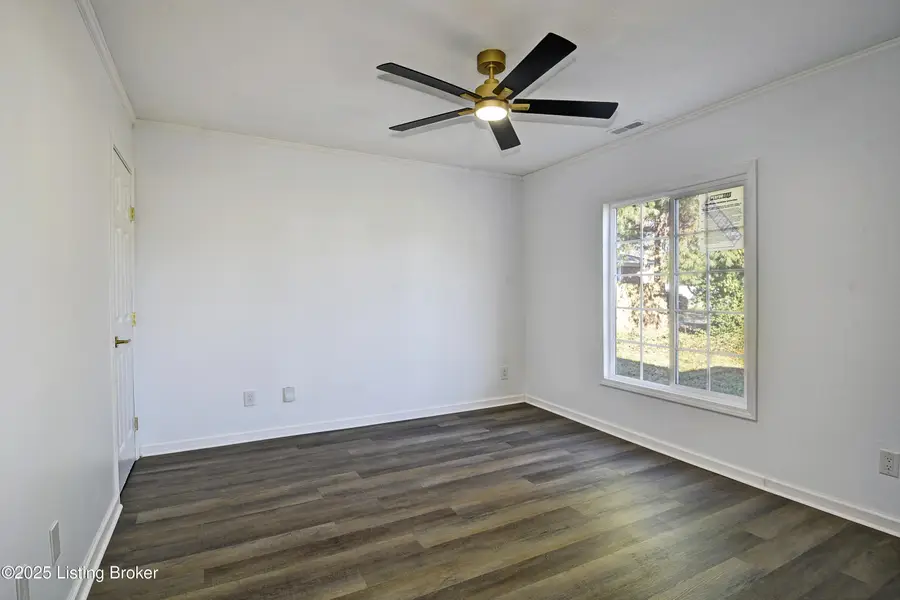 7184 Beechland Ave, Louisville, KY 40258 - Image #2