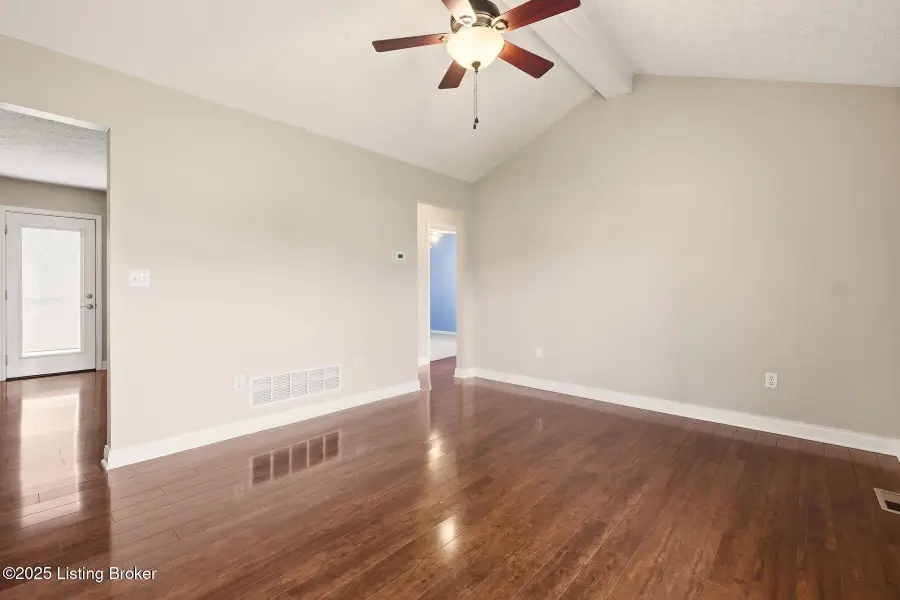 190 Haley Ave, Shepherdsville, KY 40165 - Image #3