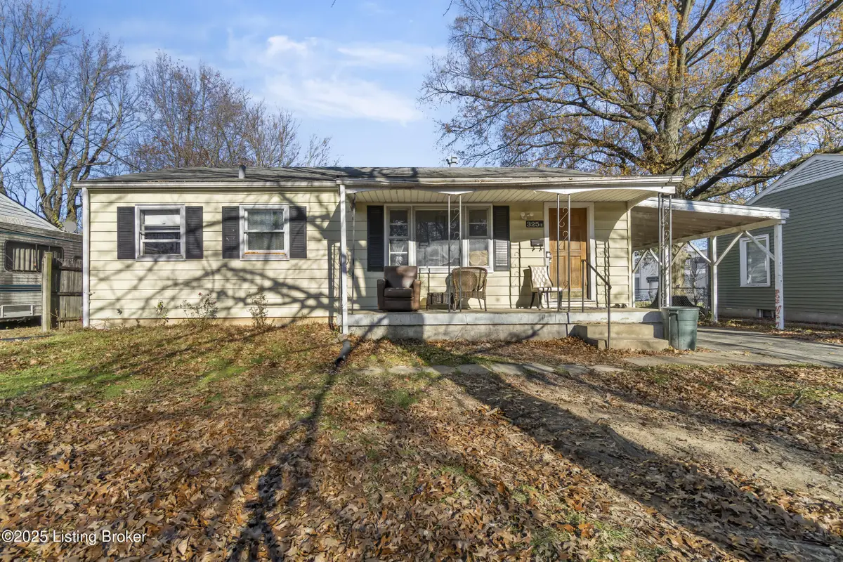 325 E Southside Ct, Louisville, KY 40214 - Image #1