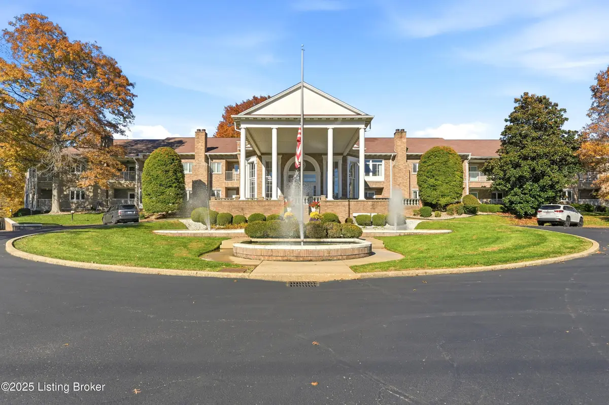 8605 Shelbyville Rd #200, Louisville, KY 40222 - Image #1