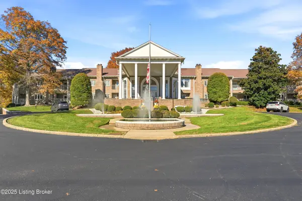 8605 Shelbyville Rd #200, Louisville, KY 40222