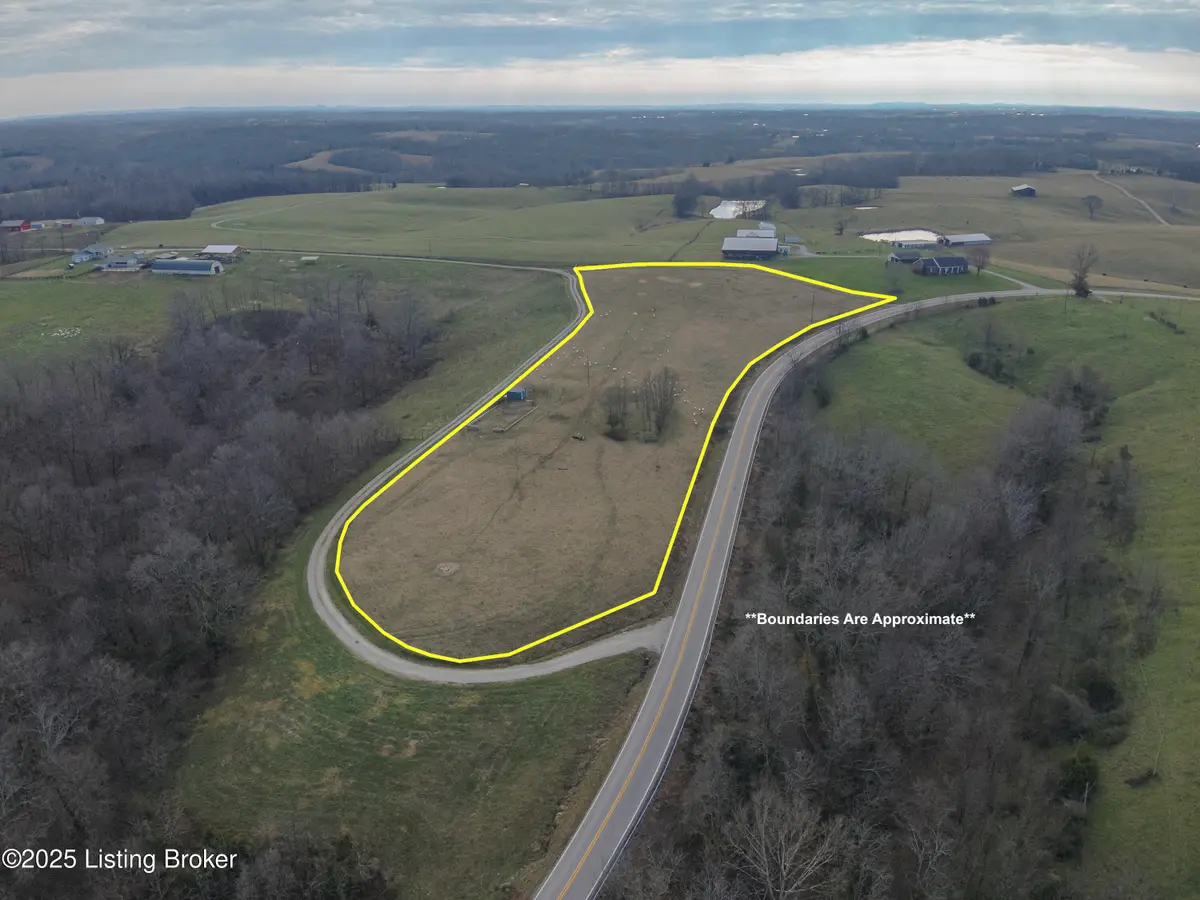 900A Lawrenceburg Rd, Willisburg, KY 40078 - Image #1