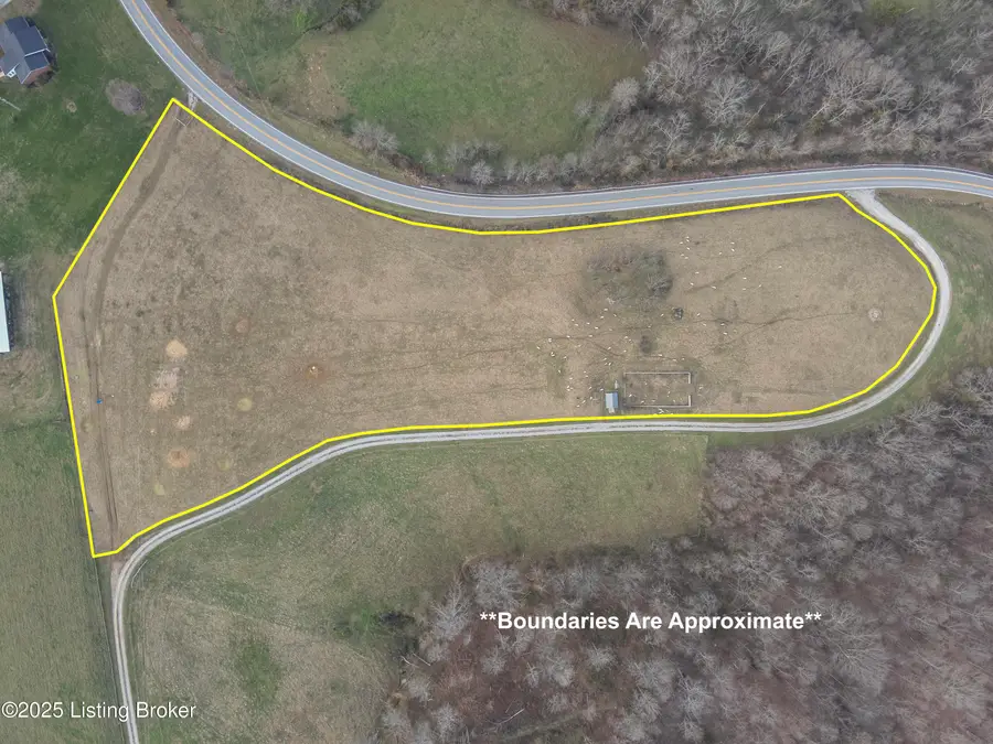 900A Lawrenceburg Rd, Willisburg, KY 40078 - Image #2