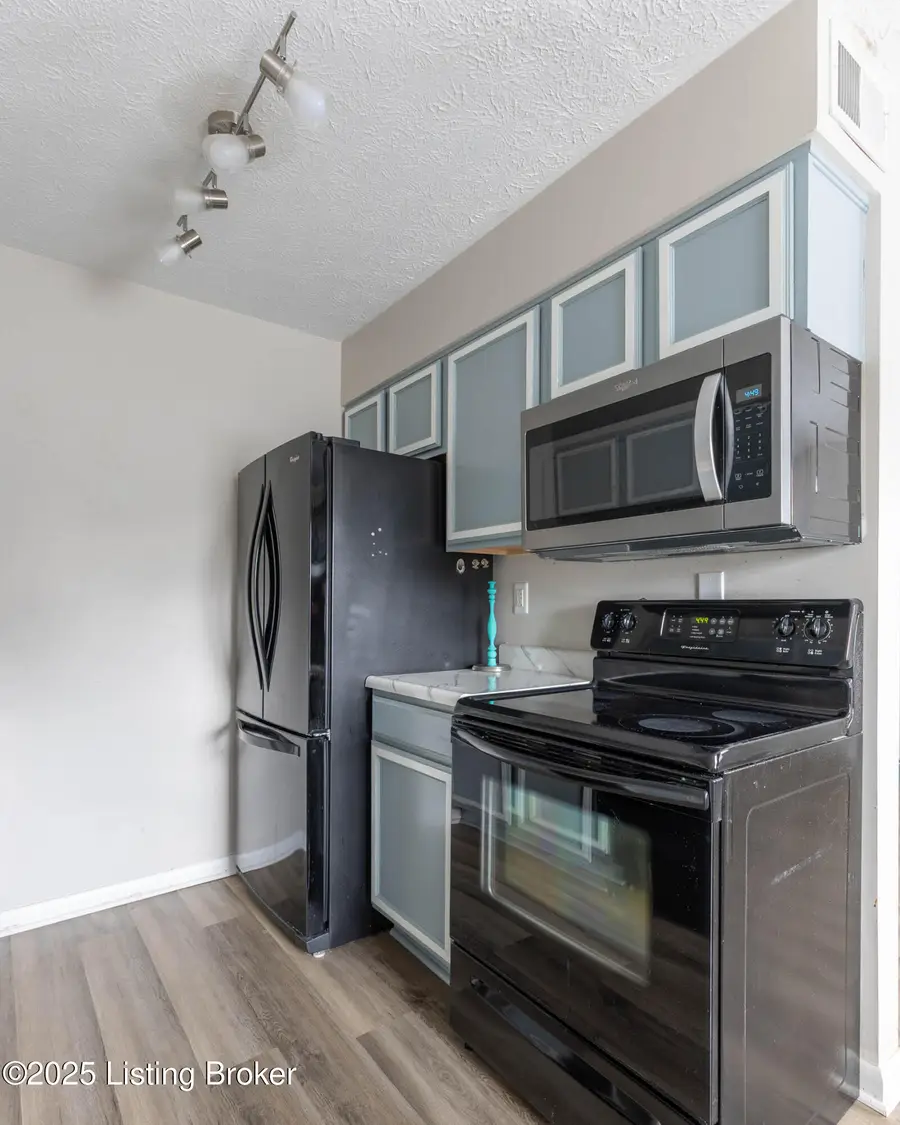 239 Middletown Square, Louisville, KY 40243 - Image #2
