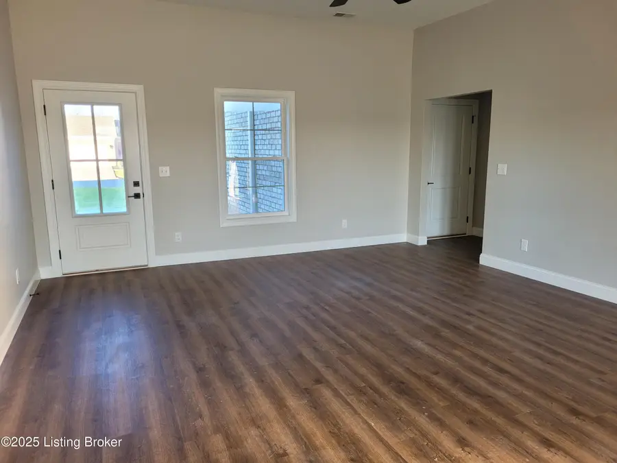 1003 Morningview Rd, Lawrenceburg, KY 40342 - Image #3