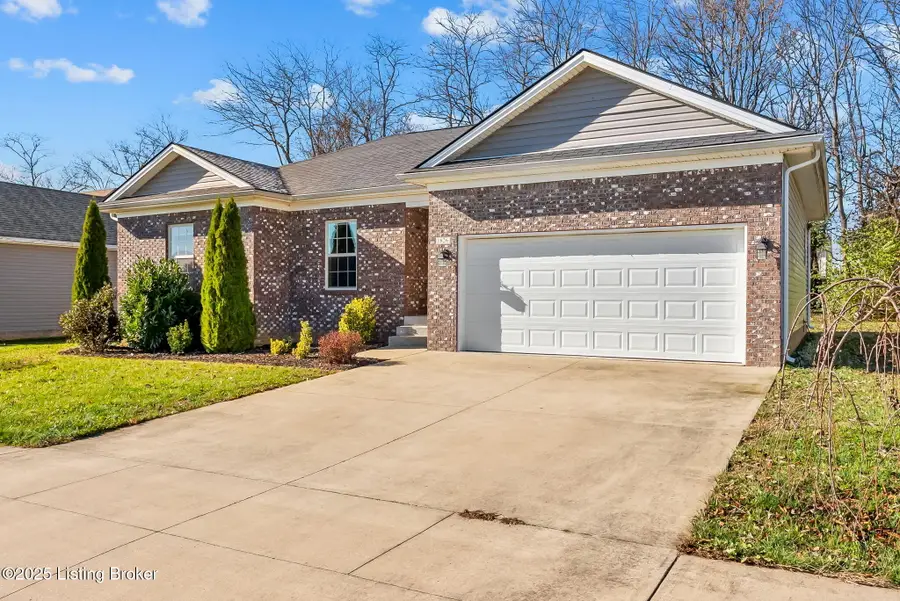 1826 Blackwell Rd, Shelbyville, KY 40065 - Image #2