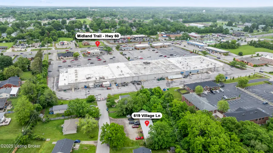 619 Village Ln, Shelbyville, KY 40065 - Image #2