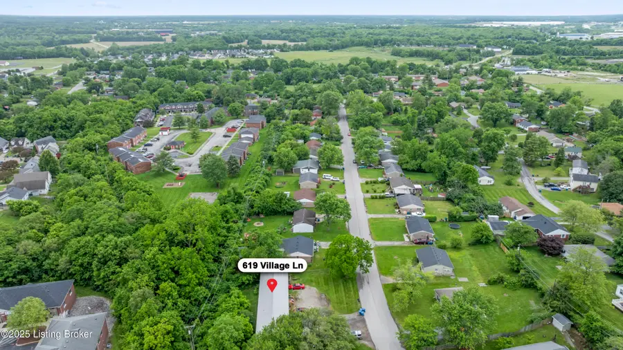 619 Village Ln, Shelbyville, KY 40065 - Image #3