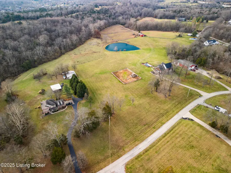 1218 Clark Ridge Rd, Fisherville, KY 40023 - Image #2