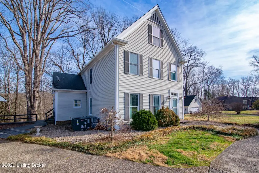 858 Old Mill Stream Ln, Shepherdsville, KY 40165 - Image #3