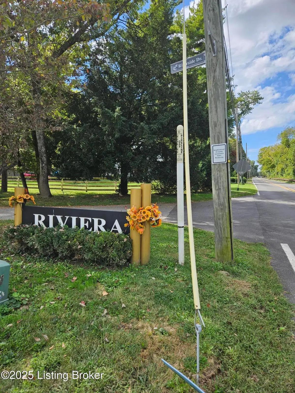 909 W Riverside Dr, Louisville, KY 40207 - Image #1