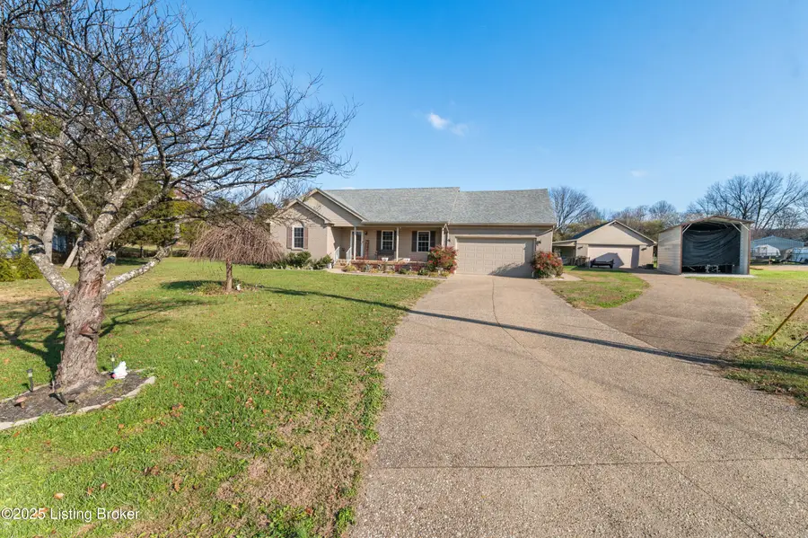 146 N Kristal Springs Dr, Shepherdsville, KY 40165 - Image #3